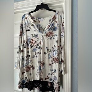 Beautiful womens DR2 tunic blouse 2X